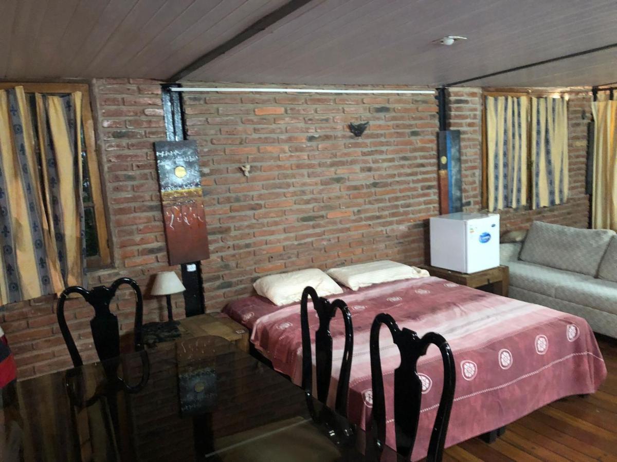 Loft Casa Dos Pisos Con Garage Pocitos Playa 4 Personas Villa Montevideo Kültér fotó